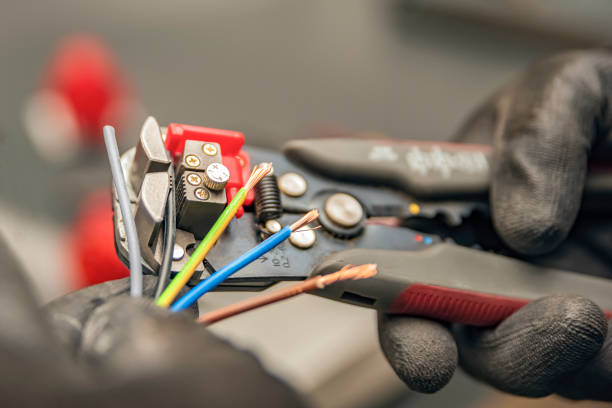 Best Electrician Near Me  in Frazeysburg, OH